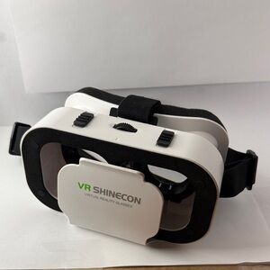 White VR Headset - Virtual Reality Glasses